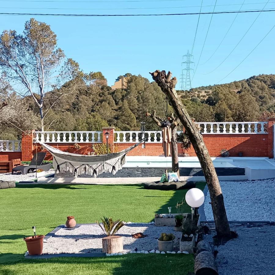 Casa Kintsugi Hotel Masquefa Bagian luar foto