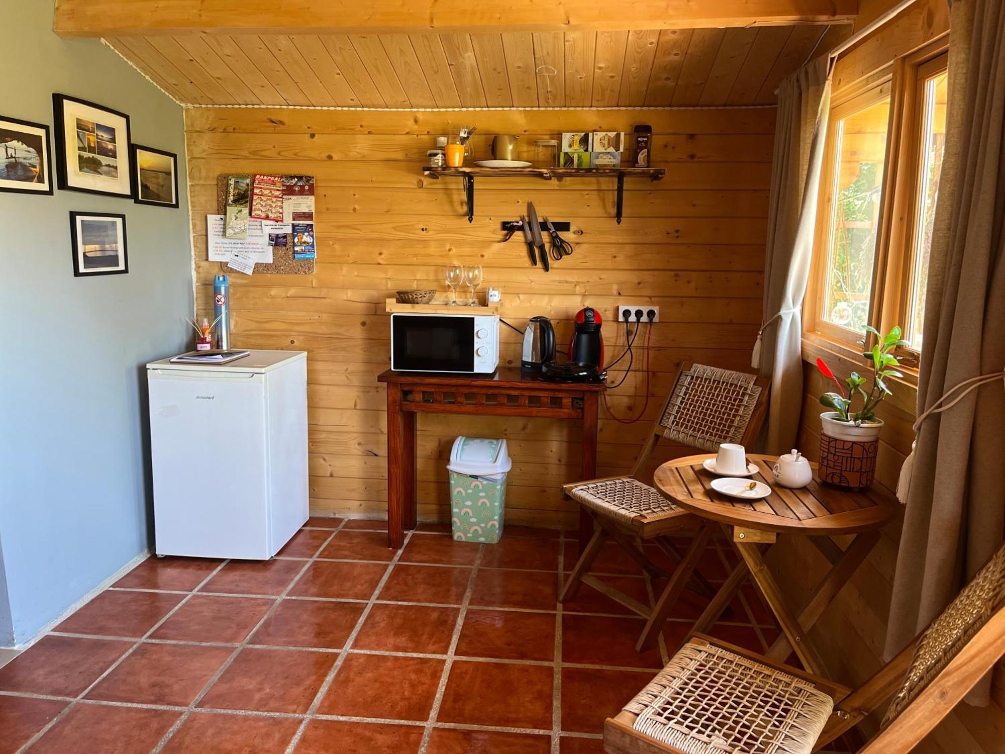 Casa Kintsugi Hotel Masquefa Bagian luar foto